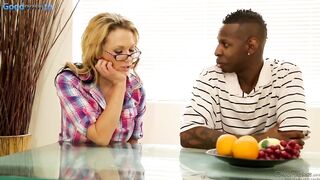 Nikki Sexx got down and messy with a black guy, in front of her partner