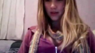 Teen Princess Teases Denies Flashes - movie 1