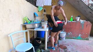 Mi'migo no sabe que hago sexo con su esposa