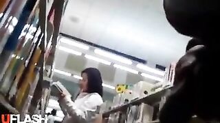 Flash Asian in Store