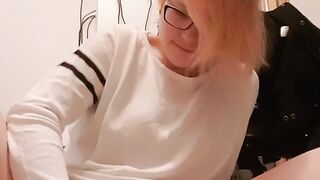 teen girl squirting for the first time