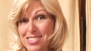 Hot ass milf blonde gets her vagina screwed hardcore