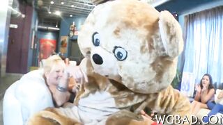 Hawt bachelorette party - video 36