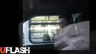 car dickflash for beauties on bus