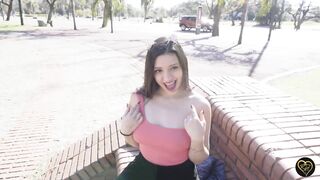 The police is coming!! Latin Chick fucked her ass in the street