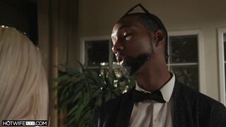 Emily Right - Emily Loves The Bigger Darker Things 720p 2021 VHQ