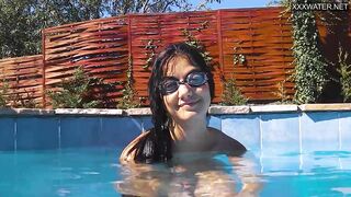 Jacqueline Hope cums inside swimming pool