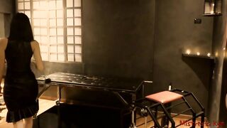 Femdom Whipping her Sub in a Dungeon - Mastix Kym