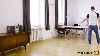 MATURE4K Aged is rammed by random laptop fixer in the husbands absence