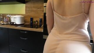 My stepmom and her Big Butt Wish a biggest penis for Breakfast!