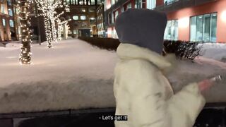 Picked up a doxy on the street and banged her without a screwing-rubber