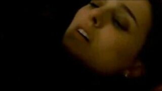 Natalie Portman and Mila Kunis getting it on - movie 1 (Mila Kunis, Natalie Portman)