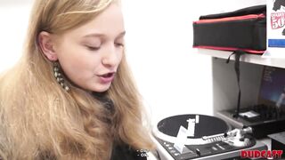 DudCast - Love bonked for the sake of money