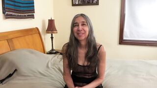 Sub Sarah Mother I'd Like To Bang in servitude gets tickled and masturbates to orgasm while sucking on BWC