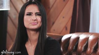 GIRLSWAY Eliza Ibarra Craves To Prove Her Stepsister Alina Lopez That Sweetheart Doesn't Need A Chap