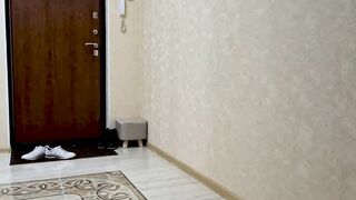 Mamma, another pizza delivery guy didn't await me to offer my snatch instead of paying