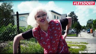 BUMSBESUCH - Busty MILF Porn Star Sexy Susi Jumps Hard On Fan's Shlong - LETSDOEIT