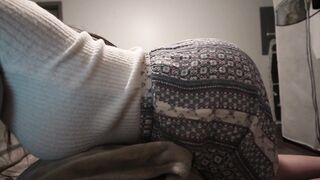 I found my stepson stroking on me while I cleaned his impure room