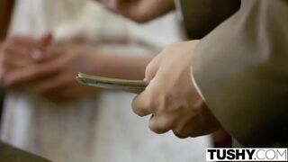 TUSHY Glamorous Babysitter Sabrina Banks 1st A