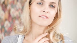 Sasha Golden-Haired is moaning during the time that fingering her taut booty aperture, 'coz this playgirl is about to cum