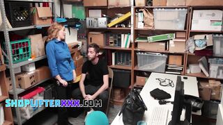 Lustful Mother I'd Like To Screw (Krissy Lynn) Using Thief For Sexual Needs