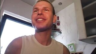 Slutty hottie humping on the bed