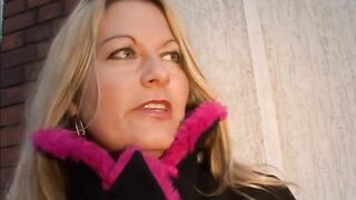 Sexy mommy has a pierced love button