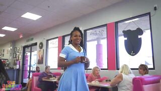 Horny waitress gives a sloppy oral-sex to her new customer