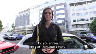 PublicAgent Super model want to be is duped by photographer