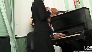 Lesbo mother I'd like to fuck piano lessons
