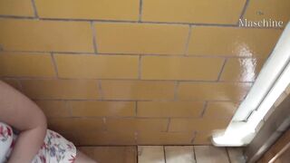 public screw hole ! Here everyone can get