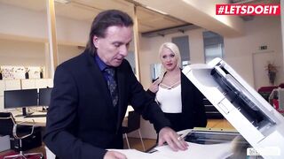 BUMSBUERO - Lascivious Secretary Celina Davis Takes Biggest Ramrod In The Washroom - LETSDOEIT