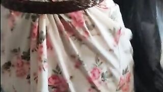 Nasty Wife Flashes and Fucks in Laundromat in Front of Employee