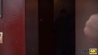 DEBT4k. Hung collector permits playgirl to pay the debt using her snatch