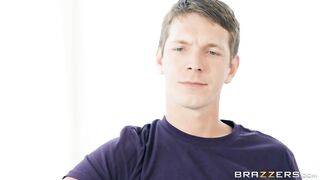 Brazzers - Monique Alexander Uses Her Juicy & Constricted Cunt As A Therapy For Markus Dupree's Session