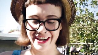 Australian dykes pissing