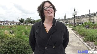 Barbara, wicked and round, cheats on her boyfriend for a worthwhile sodomy