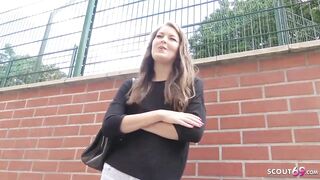 GERMAN SCOUT - CUTE TEEN CINDY TALK TO SCREW AT REAL STREET CASTING