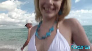 Blonde bikini babe screws boyfriend