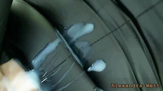 The Cum Party! Uninhibited fuck date with the latex slut!