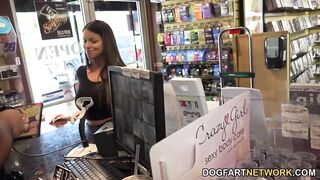 Brooklyn follow sucks 2 bbc's at the gloryhole