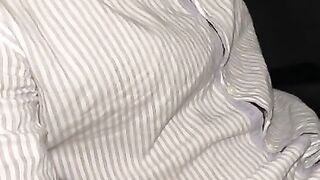 Babysiiter Seduces Family Dude to Cheat and Cum on her Tits