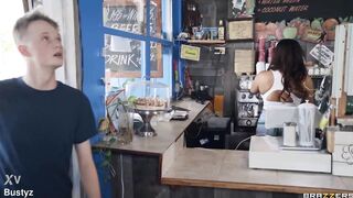 Big Titty Barista - Ashlyn Peaks / Brazzers / stream full from www.zzfull.com/thanhe