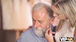 VIP4K. Charmer goes down to suck before doing it vaginally with teacher