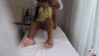 Hidden camera captures married woman during treatment taking therapist's schlong - Tantric massage - REAL EPISODE