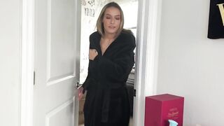 naughty massage with hawt bbc bodybuilder making hubby film me cheat with massage therapist raw bbc