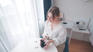 I bargained a Discount with the Help of My Pussy