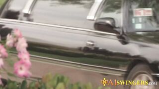 Wet bi-raunchy beauty affable and lifestyle curious amateur swingers make a decision to take the plunge