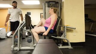 Sexy Thick Big Ass Mother I'd Like To Screw Danni Jones Gets Fully Stretched By Her Bull Gym Tutor