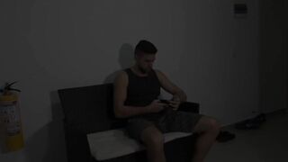 OMG Large Booty Colombian Police Officer Gets Drilled By A Stranger